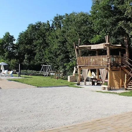 Apartment Fuer 8 Personen Ca 120 Qm In Modrusani, Istrien Binnenland Von Istrien Zminj